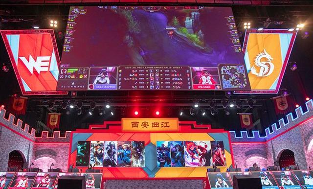 凭借稳定的 凭借稳定的