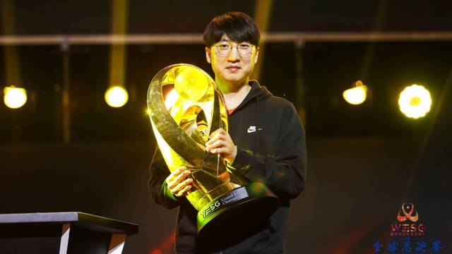 力与影响力 力与影响力